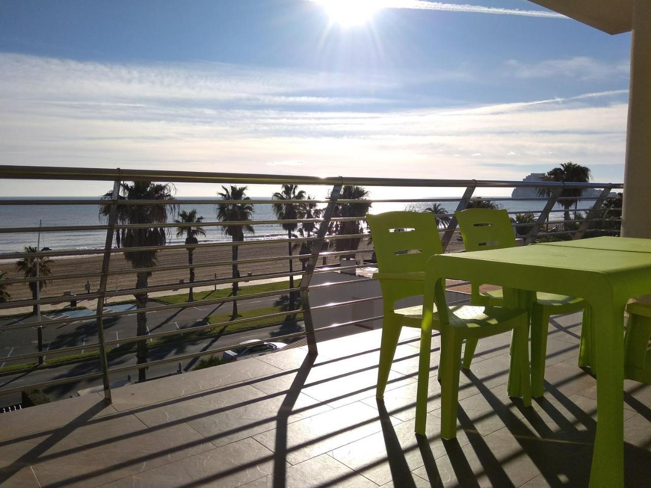 Apartamentos Deluxe Playa Norte Peñíscola Buitenkant foto